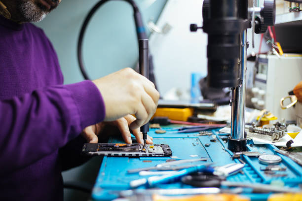 On-Demand Mobile Repairs at Your Fingertips